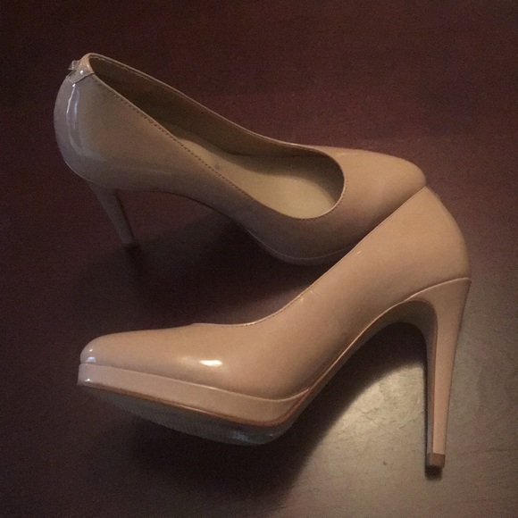 Aldo Platform Pumps 😍 - Picture 2 of 7